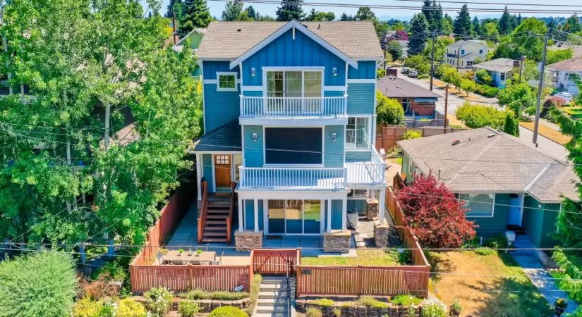 Front exterior of a meticulously kept craftsman home on 28th Avenue NW in Ballard's Sunset Hill, sold by Special Agents Realty