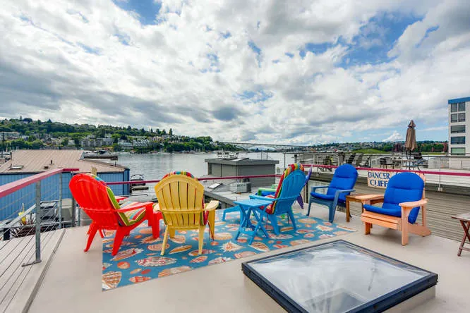 Roof deck on an Eastlake floating home overlooking the water
